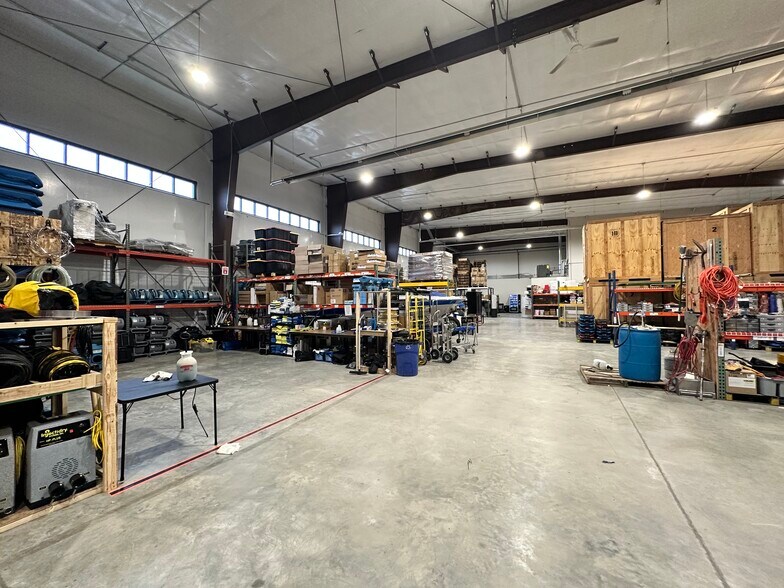More Photos Of 1450 S 32nd St W, Billings Warehouse For Sale
