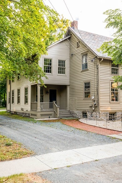 Primary Photo Of 16 Hudson St, Kinderhook Storefront Retail Residential For Lease