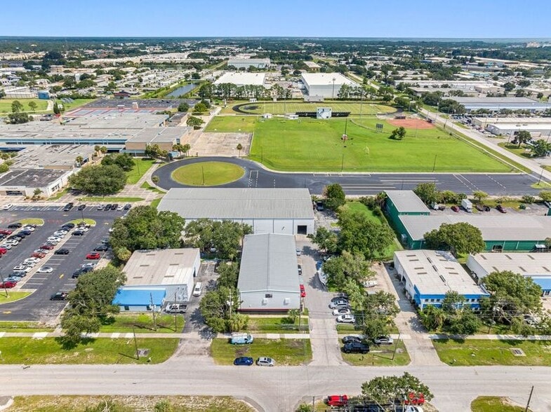 More Photos Of , Largo Industrial For Sale
