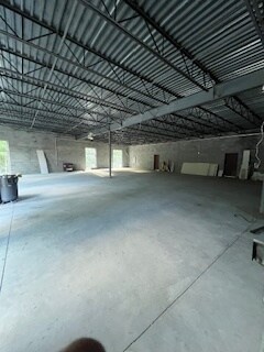 More Photos Of 1920 W Green Dr, High Point Warehouse For Lease