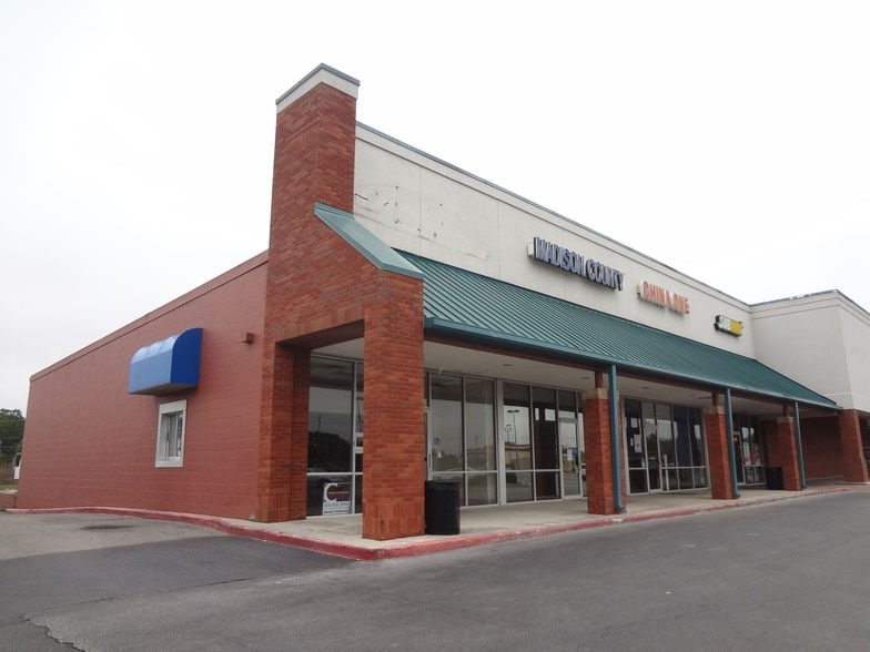 More Photos Of 12290 Hwy 231, Meridianville Unknown For Lease