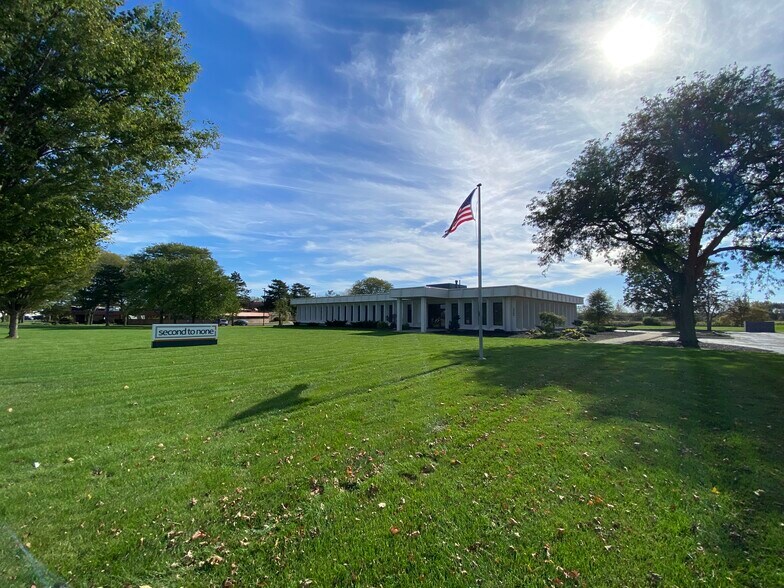 More Photos Of 3989 Research Park Dr, Ann Arbor Office For Lease