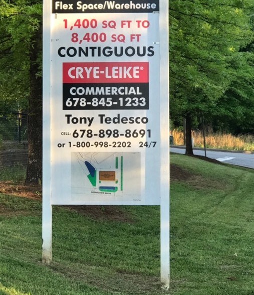 More Photos Of 2620 Bethelview Dr, Cumming Showroom For Lease