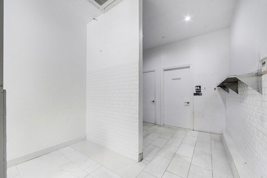 More Photos Of 525 Myrtle Ave, Brooklyn Apartments For Sale
