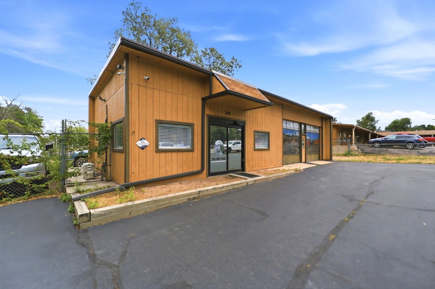 More Photos Of 305 S Hancock Ave, Colorado Springs Warehouse For Sale