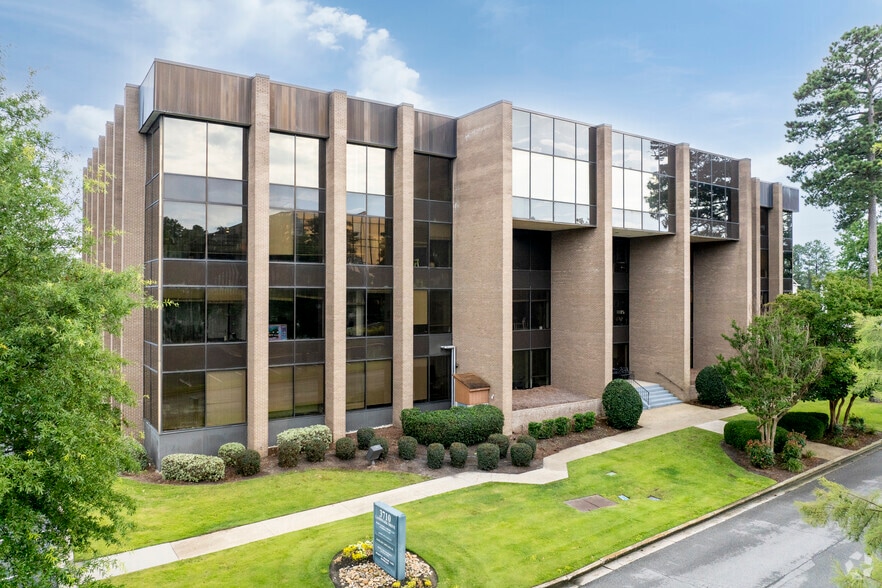 More Photos Of 3600 Forest Dr, Columbia Unknown For Lease