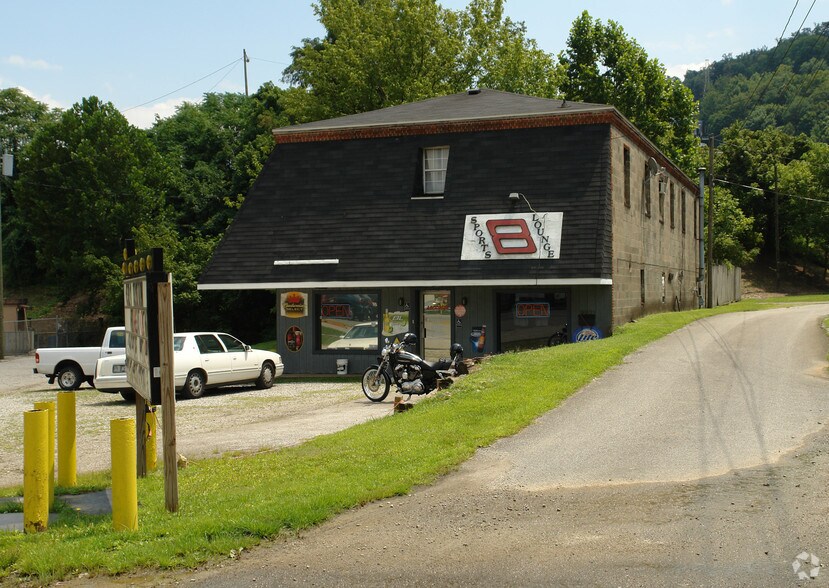 More Photos Of 9921 Maccorkle Ave, Charleston Storefront Retail Residential For Lease
