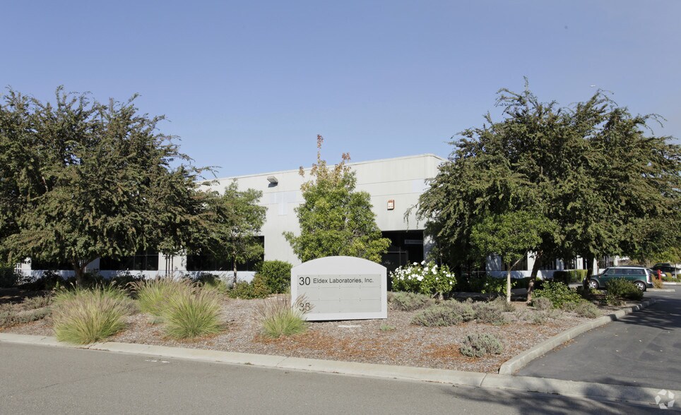 More Photos Of 30-38 Executive Ct, Napa Light Distribution For Lease