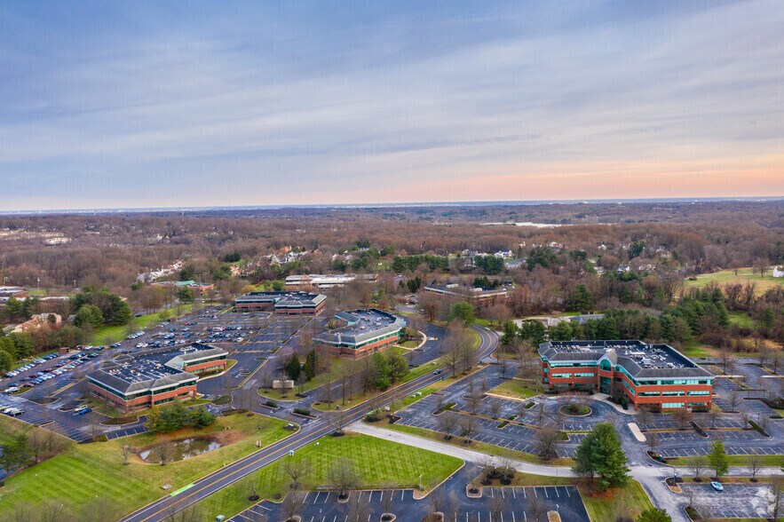 More Photos Of 11 Campus Blvd, Newtown Square Unknown For Lease