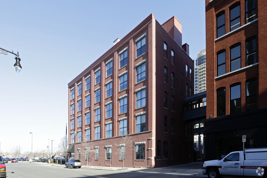 More Photos Of 32 Market Ave SW, Grand Rapids Office For Lease