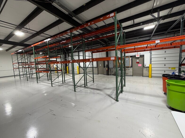 More Photos Of 8205 Estates Pky, Plain City Warehouse For Sale