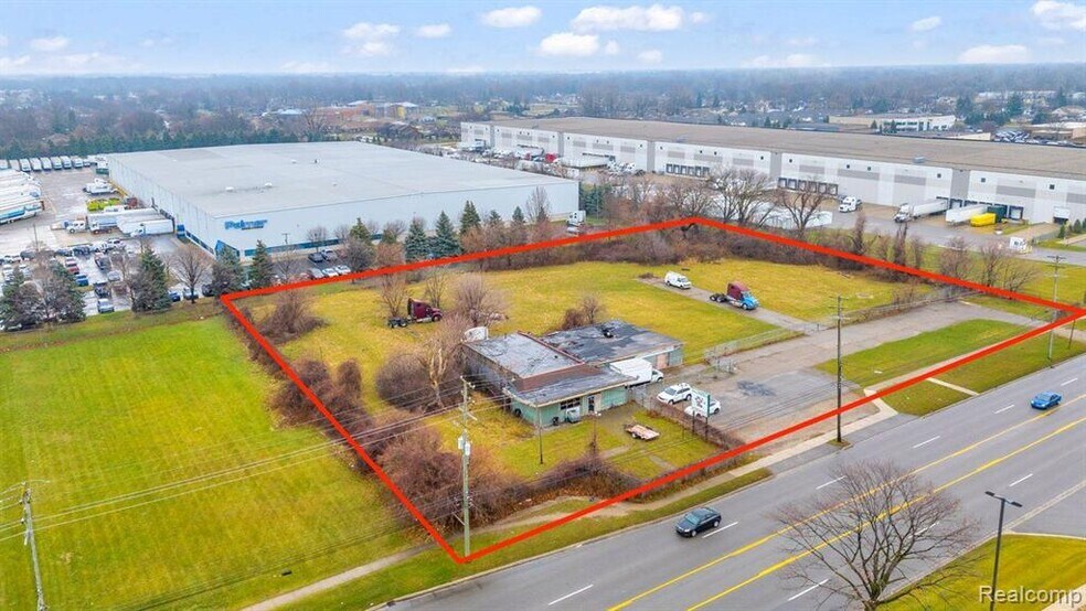 More Photos Of 24500 Dequindre Rd, Warren Garden Center For Sale