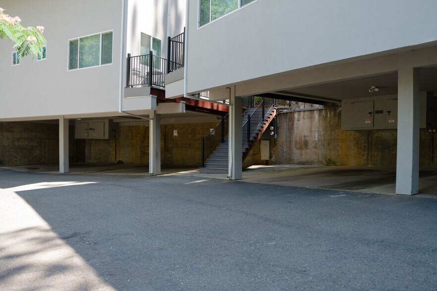 More Photos Of 1801 Cardinal Dr, Placerville Apartments For Sale