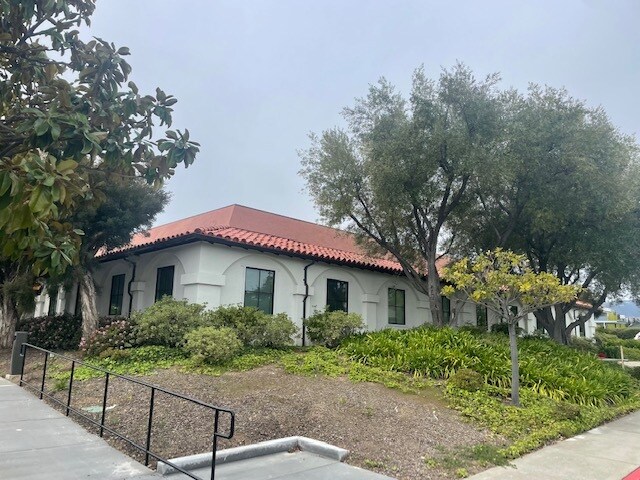 More Photos Of 20480 Pacifica Dr, Cupertino Medical For Lease