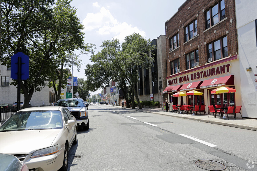 Primary Photo Of 85 Main St, Hackensack Office For Lease