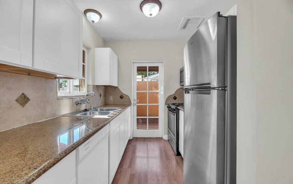 More Photos Of 602-606 E San Juan Ave, Phoenix Apartments For Sale