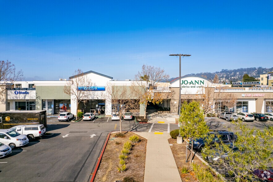 More Photos Of 1000-8000 El Cerrito Plz, El Cerrito Unknown For Lease