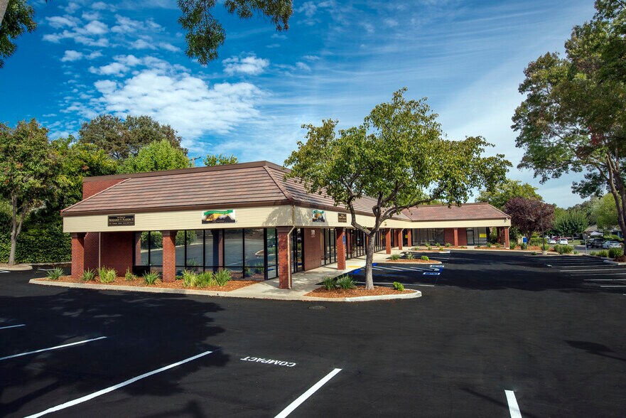 More Photos Of 10940 Fair Oaks Blvd, Fair Oaks Office For Lease