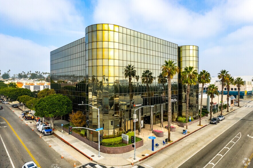 More Photos Of 2001 Wilshire Blvd, Santa Monica Office For Lease
