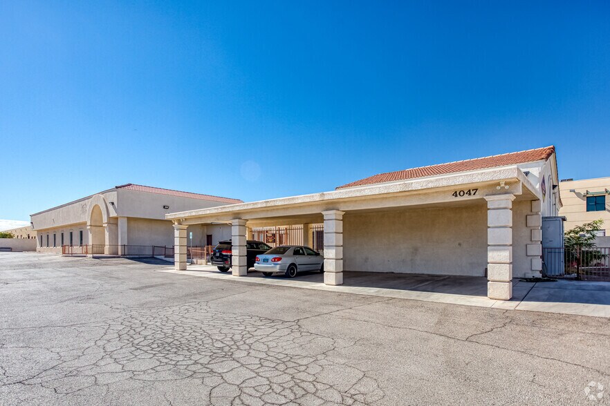 More Photos Of 4047 Ponderosa Way, Las Vegas Office For Sale