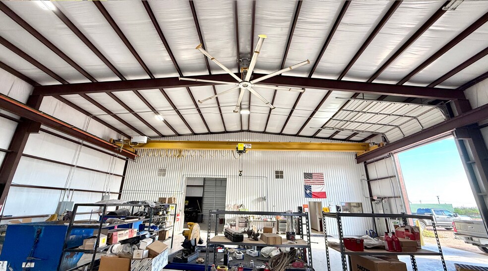 More Photos Of 11000 W County Road 72, Midland Distribution For Lease