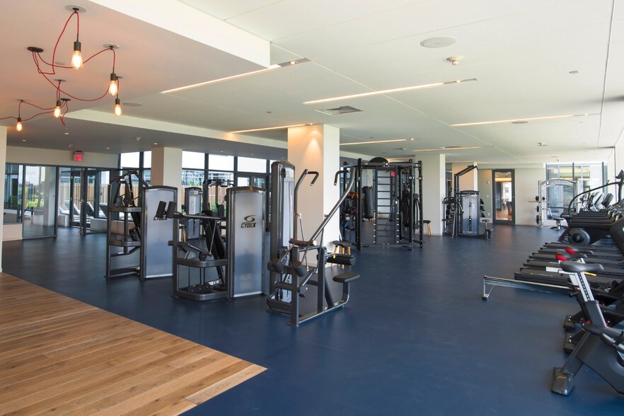 More Photos Of 20 Child St, Cambridge Apartments For Lease