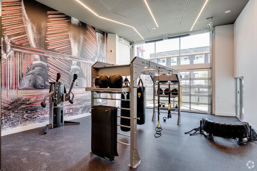 More Photos Of 1912 S Jacaranda St, Anaheim Apartments For Lease