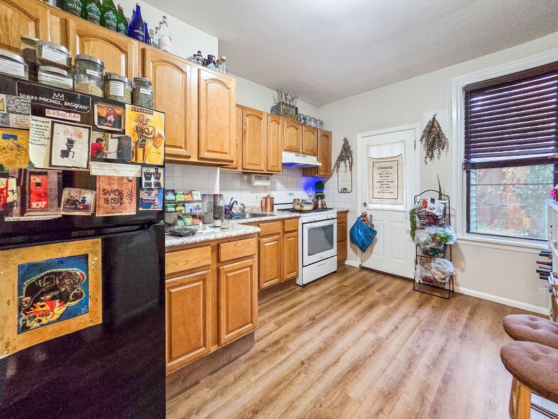 More Photos Of 14 48th St, Weehawken Apartments For Sale