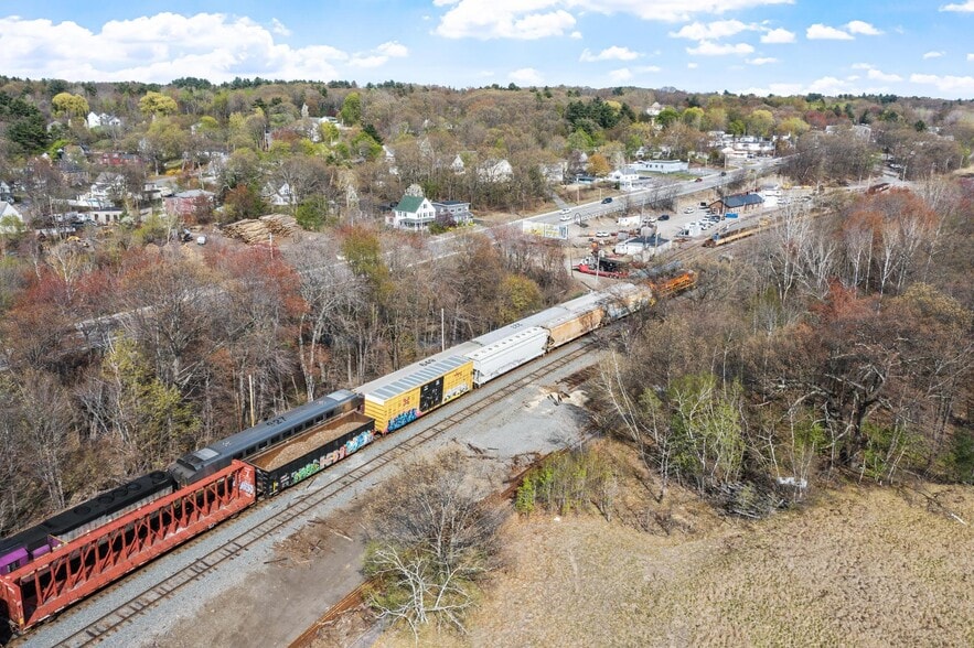 More Photos Of 139 Intervale Rd, Fitchburg Manufacturing For Sale