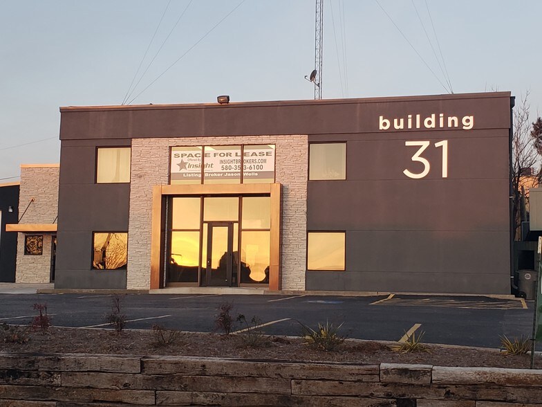 More Photos Of 1220 NW 31st St, Lawton Loft Creative Space For Lease