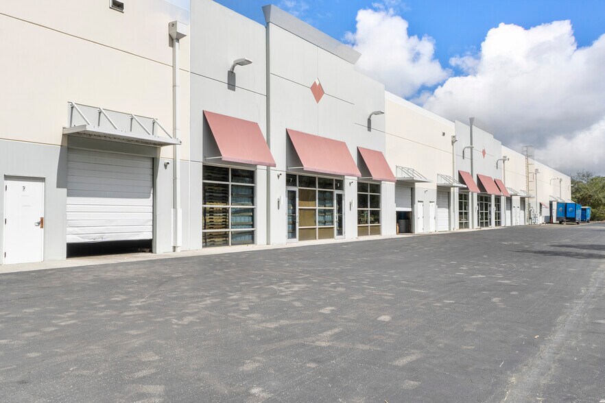 More Photos Of 15188 Park Of Commerce Blvd S, Jupiter Manufacturing For Lease