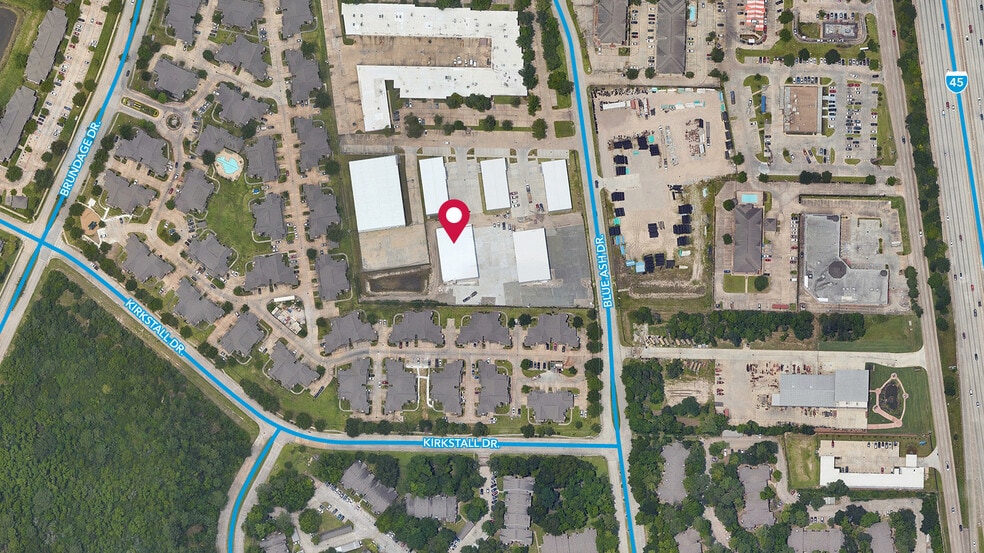 More Photos Of 14621 Blue Ash Dr, Houston Warehouse For Lease