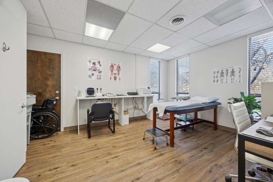 More Photos Of 1569 Medical Dr, Pottstown Office For Lease