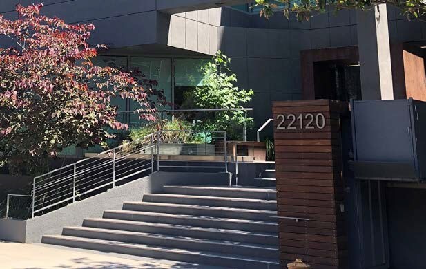 More Photos Of 22120 Clarendon St, Woodland Hills Office For Lease