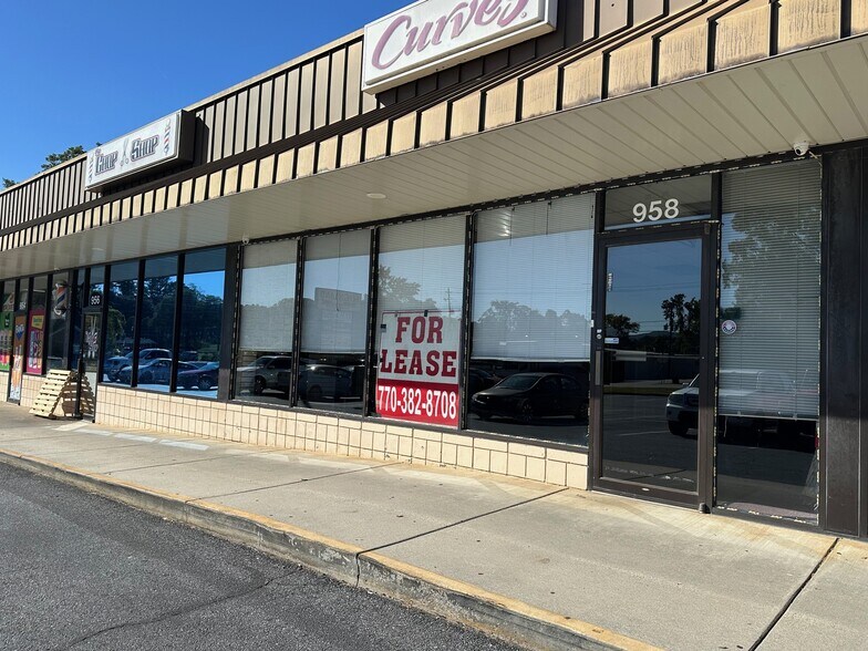 More Photos Of 946-966 N Tennessee St, Cartersville Freestanding For Lease