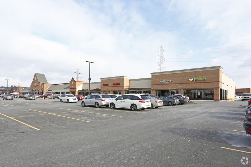 Primary Photo Of 7345-7393 N State Route 3, Westerville Storefront For Lease