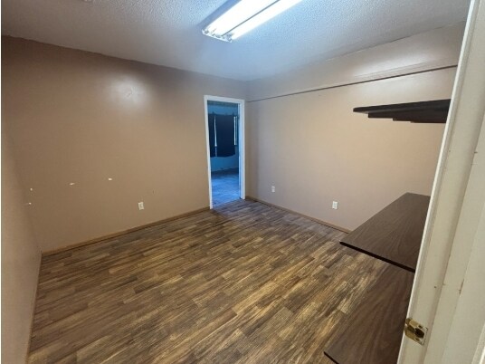 More Photos Of 906 Shepherd Ave, Kirksville Service For Sale