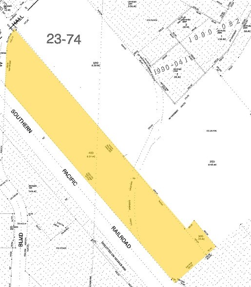 More Photos Of 12700 SW Hall Blvd, Tigard Warehouse For Lease