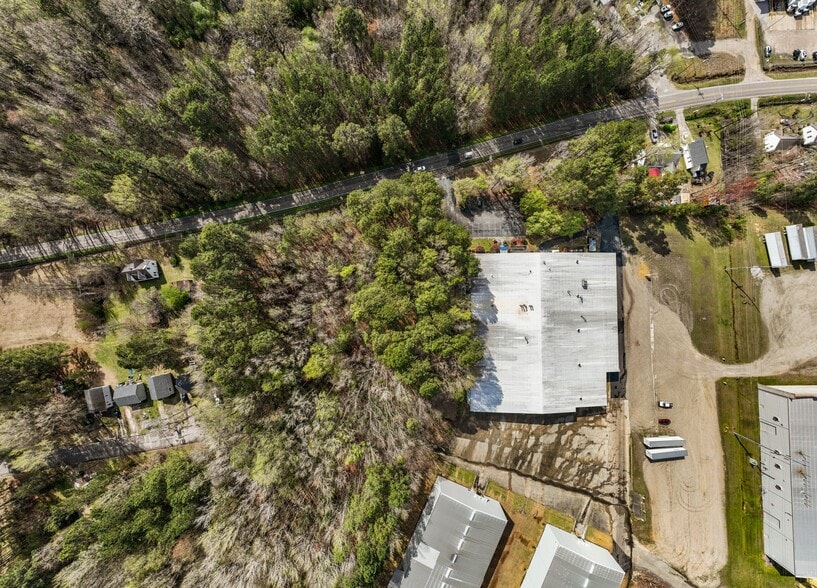 More Photos Of 2107 Black Creek Rd SE, Wilson Warehouse For Lease