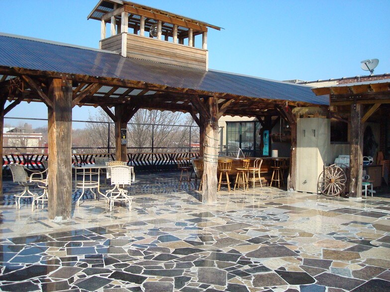 More Photos Of 2400 S Jefferson Ave, Saint Louis Office For Lease