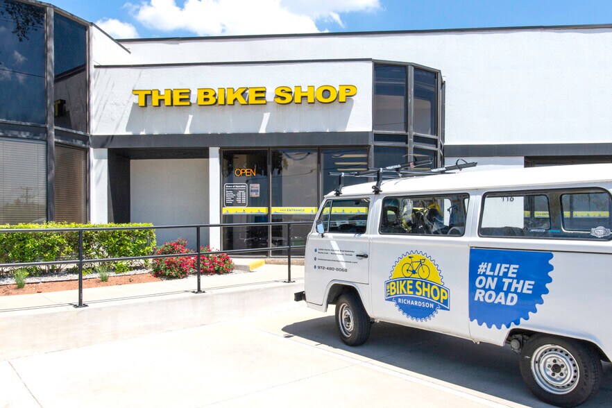 More Photos Of 1002 N Central Expy, Richardson Unknown For Lease