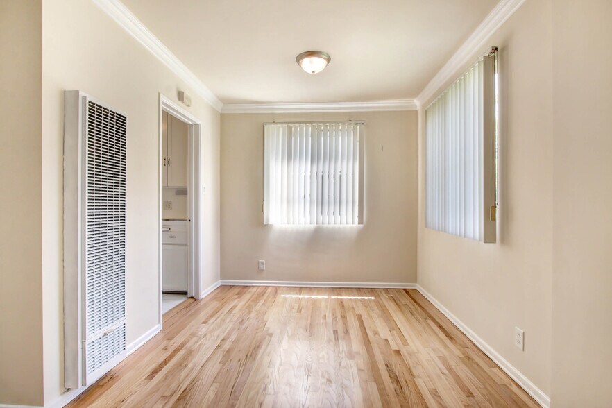 More Photos Of 3144-3152 S Barrington Ave, Los Angeles Apartments For Sale