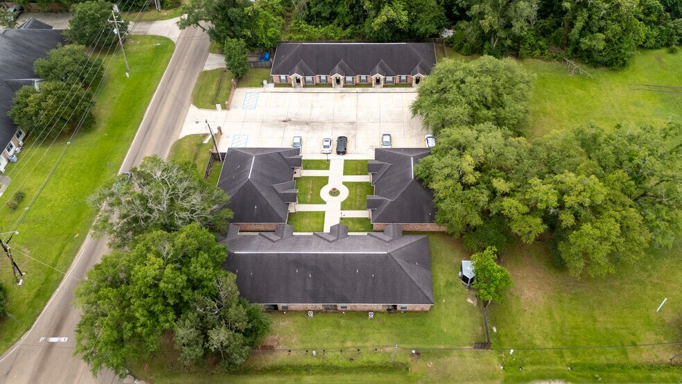 More Photos Of 1300 S Range Rd, Hammond Apartments For Sale