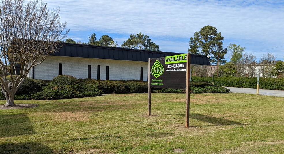 Primary Photo Of 2324 Airport Blvd, West Columbia Bank For Sale