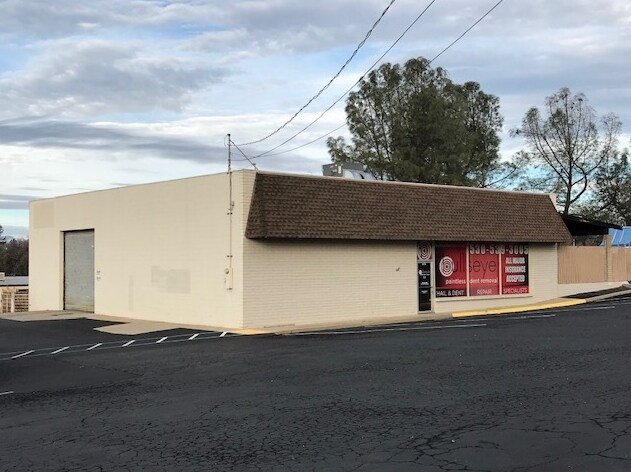 More Photos Of 2478 Victor Ave, Redding Light Manufacturing For Lease