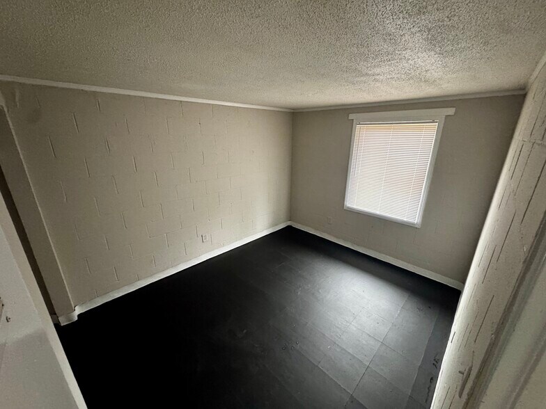 More Photos Of 3032 Howell Ct, Columbia Apartments For Sale