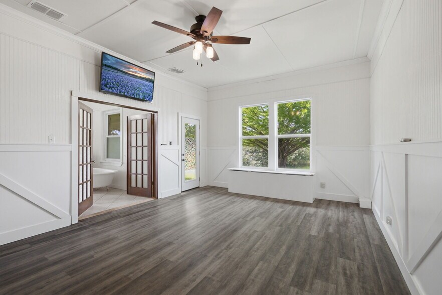 More Photos Of 1421 Airport Rd, Sulphur Springs Land For Sale