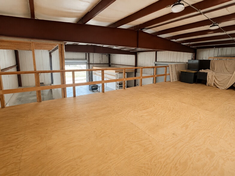 More Photos Of 100 Industrial Loop, Orange Park Warehouse For Sale