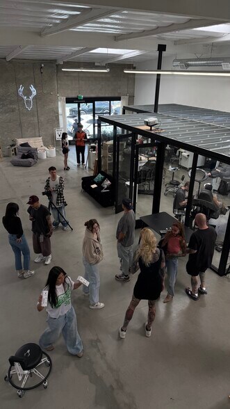 More Photos Of 683 Imperial St, Los Angeles Storefront Retail Office For Lease