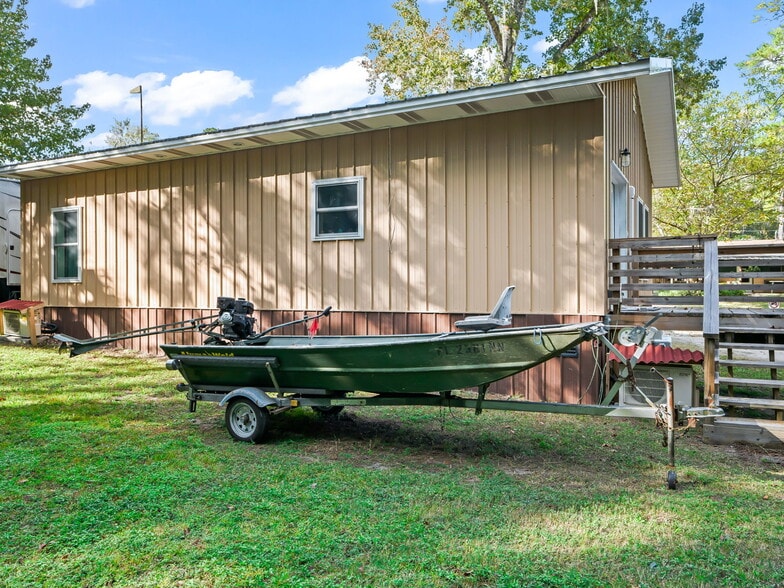 More Photos Of 15260 NE 152nd Pl, Fort Mc Coy Trailer Camper Park For Sale